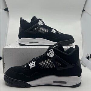 Nike Air Jordan 4 Retro ''White Thunder''